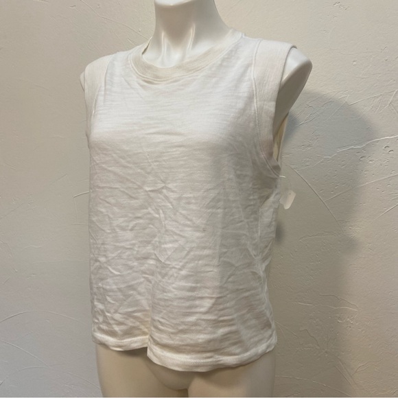 FAHERTY WHITE ORGANIC COTTON SUNWASHED SLUB MUSCLE SUSTAINABLE TANK TOP - Picture 4 of 15